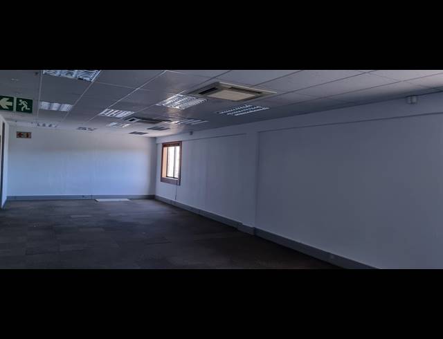 114M² OFFICE TO LET IN BELLVILLE CENTRAL